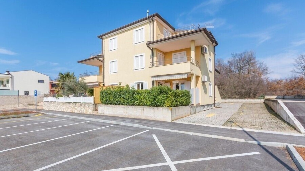 Photo of Outdoor in Karigador