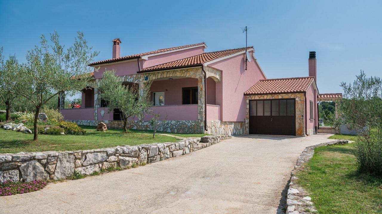Photo of Outdoor in Grandici