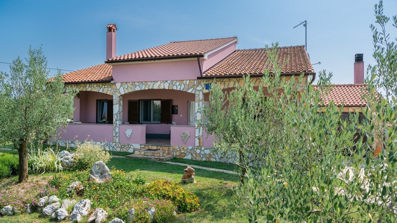Photo of Outdoor in Grandici