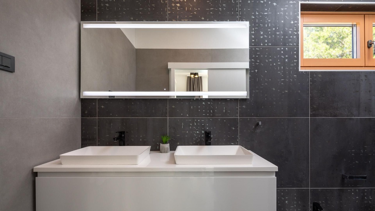 Photo of Bathroom in Srima