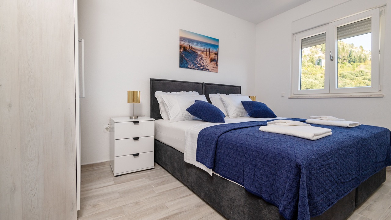 Photo of Bedroom in Duba