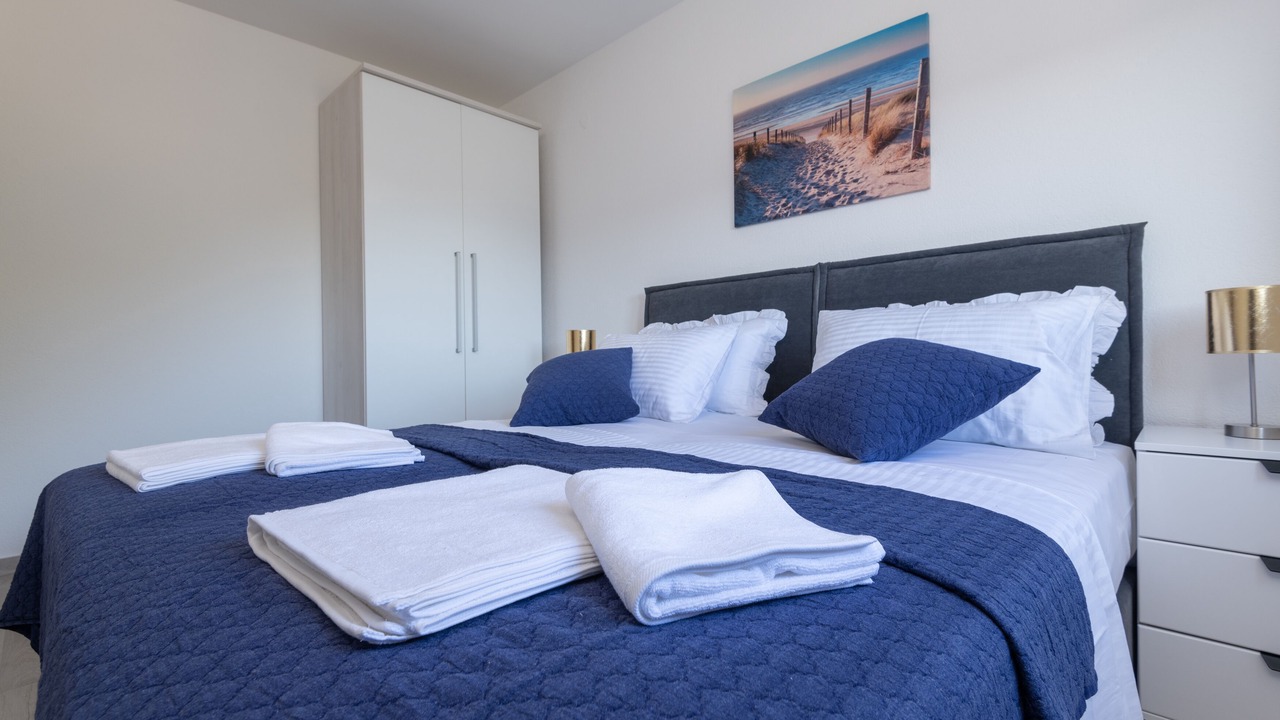 Photo of Bedroom in Duba
