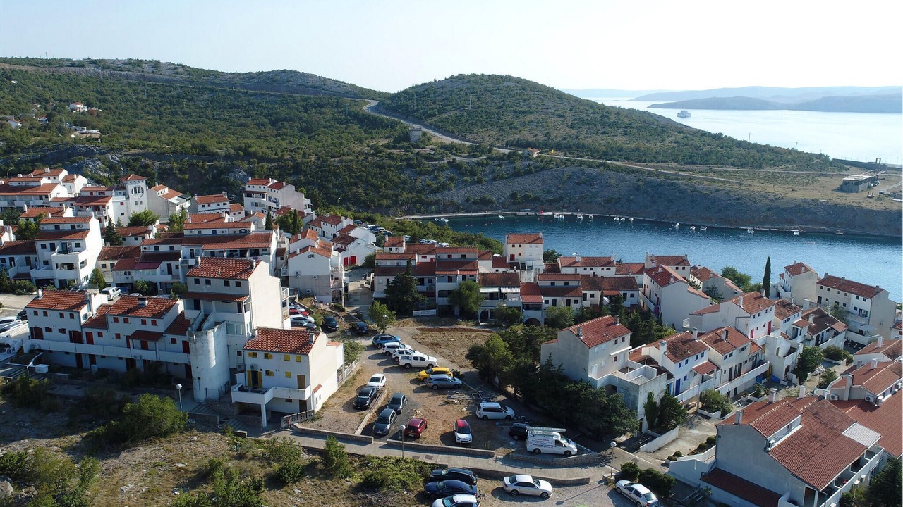 Photo of Others in Stinica