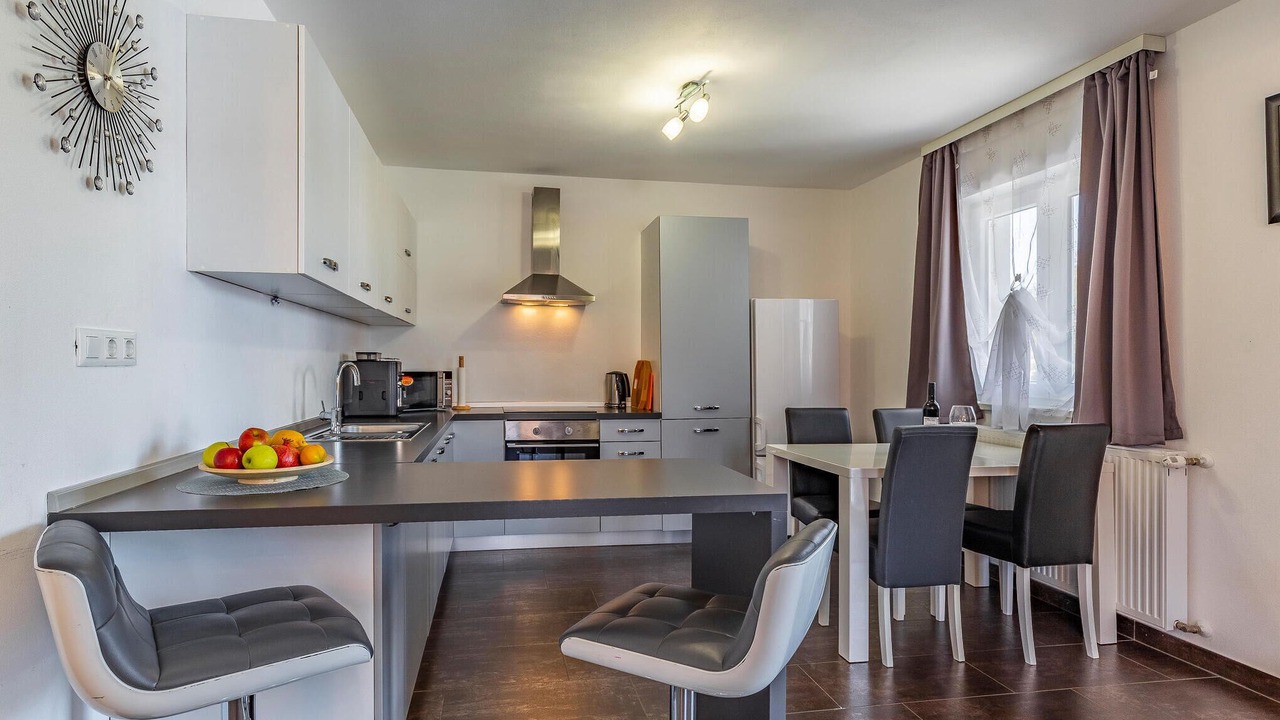 Photo of Others in Sikici