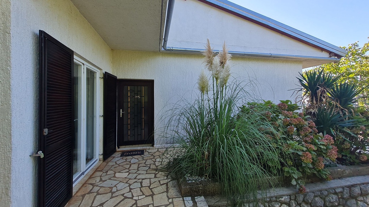 Photo of Outdoor in Vratarusa