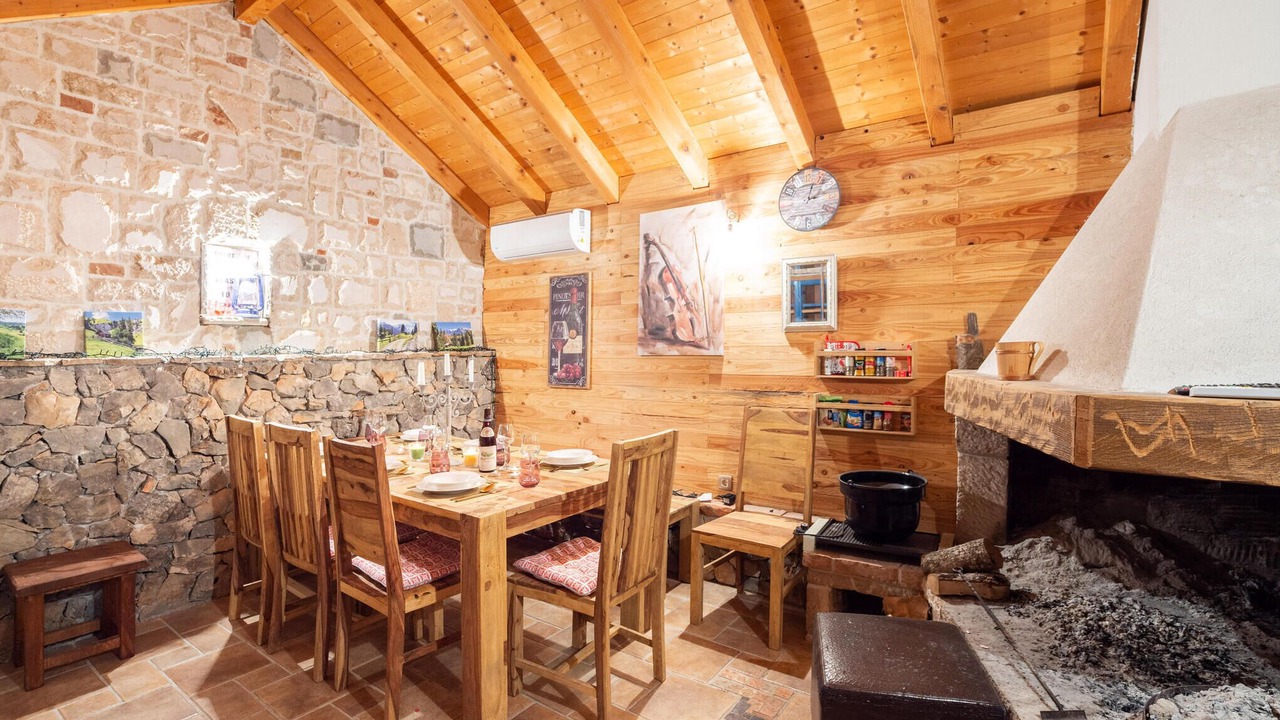 Photo of Others in Lovrec