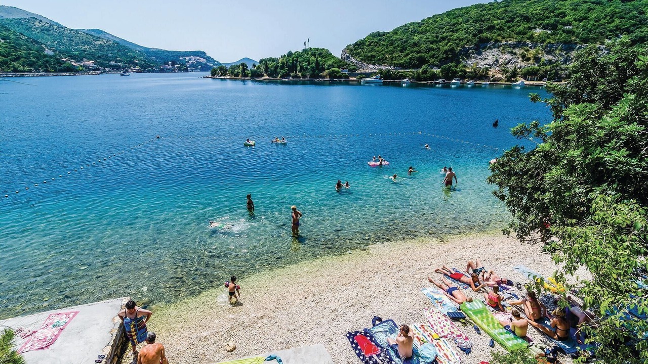 Photo of Others in Zaton
