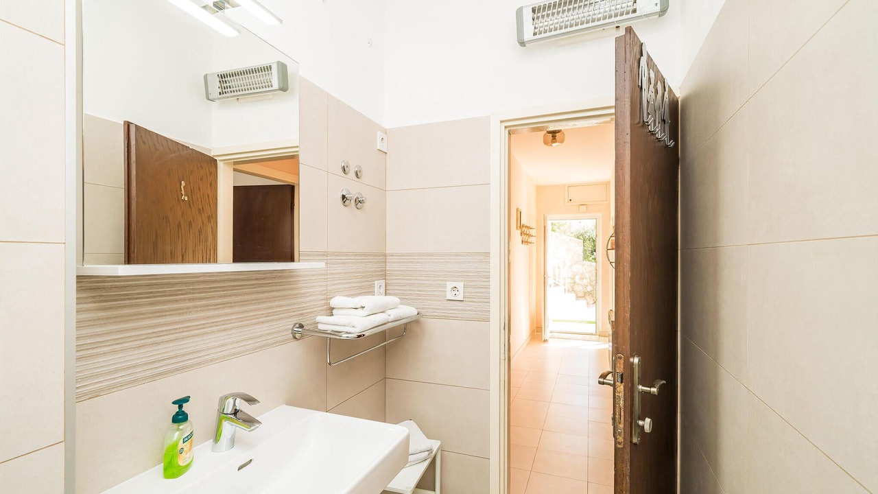 Photo of Bathroom in Zaton