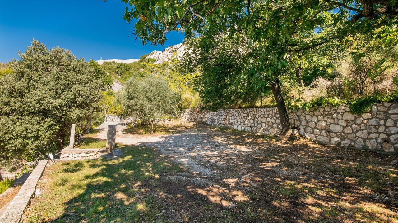Photo of Others in Stara Baska