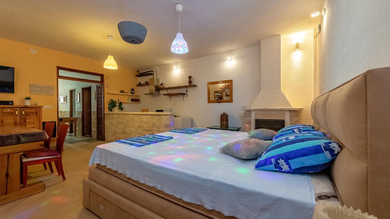 Photo of Bedroom in Vir