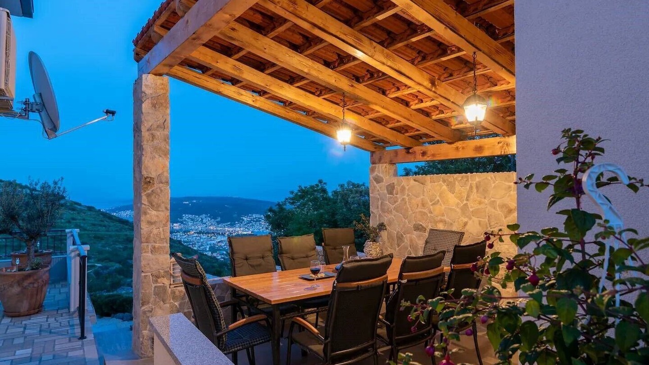 Photo of Outdoor in Seget Gornji