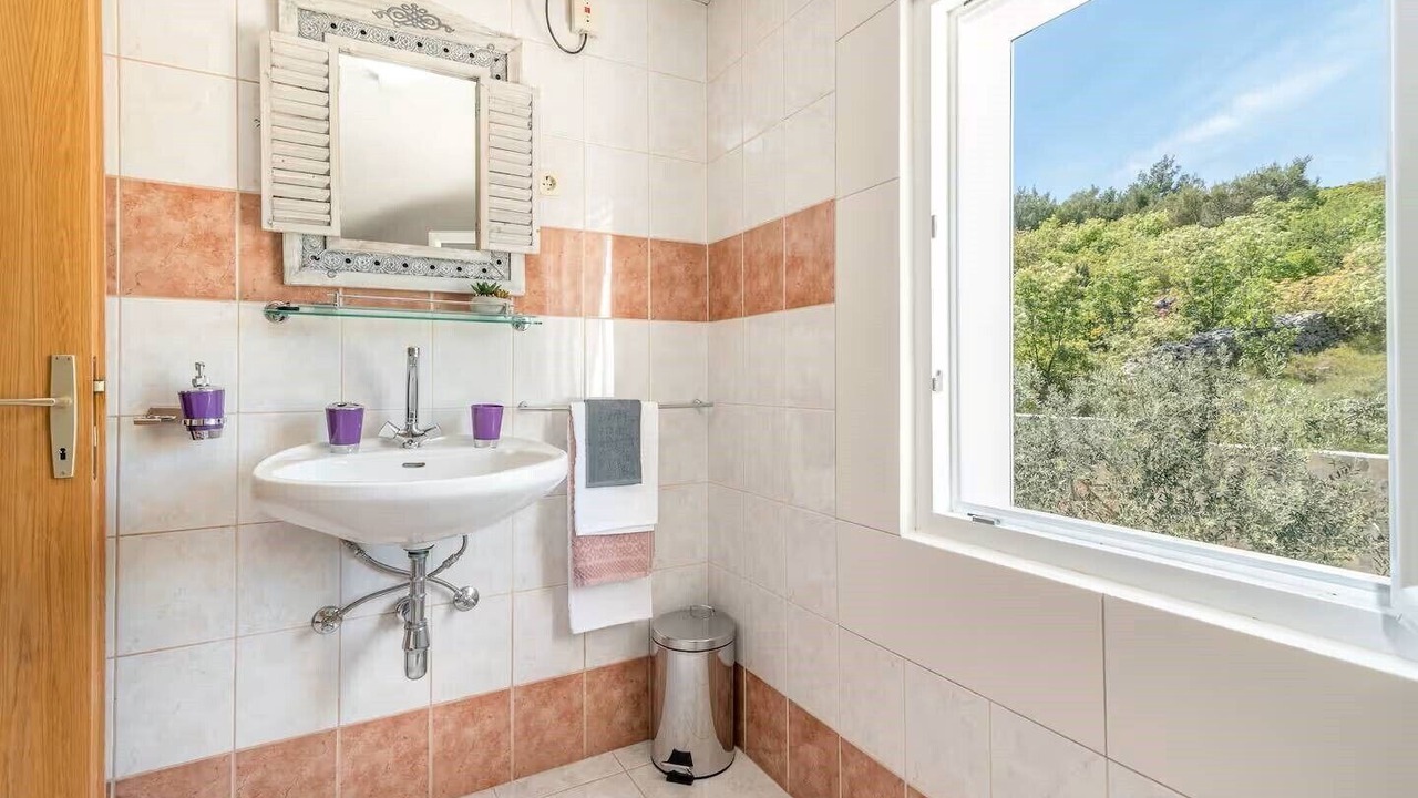 Photo of Bathroom in Seget Gornji