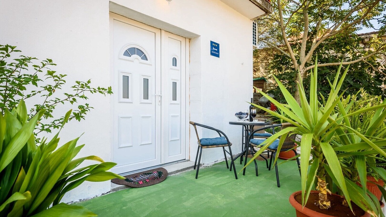 Photo of Outdoor in Ploce