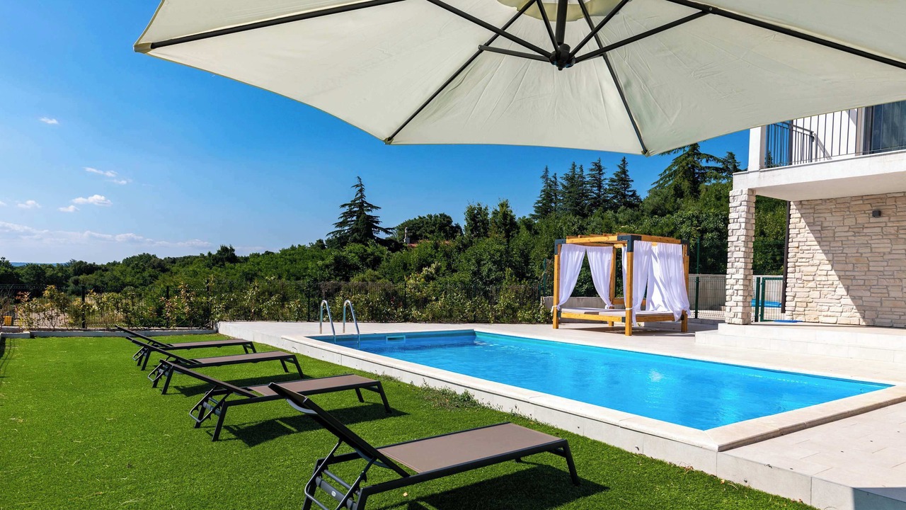 Photo of Outdoor in Diminici