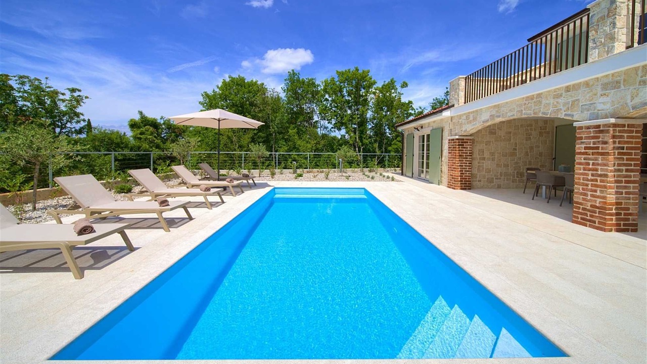 Photo of Outdoor in Rasopasno