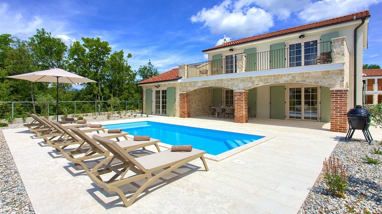 Photo of Outdoor in Rasopasno