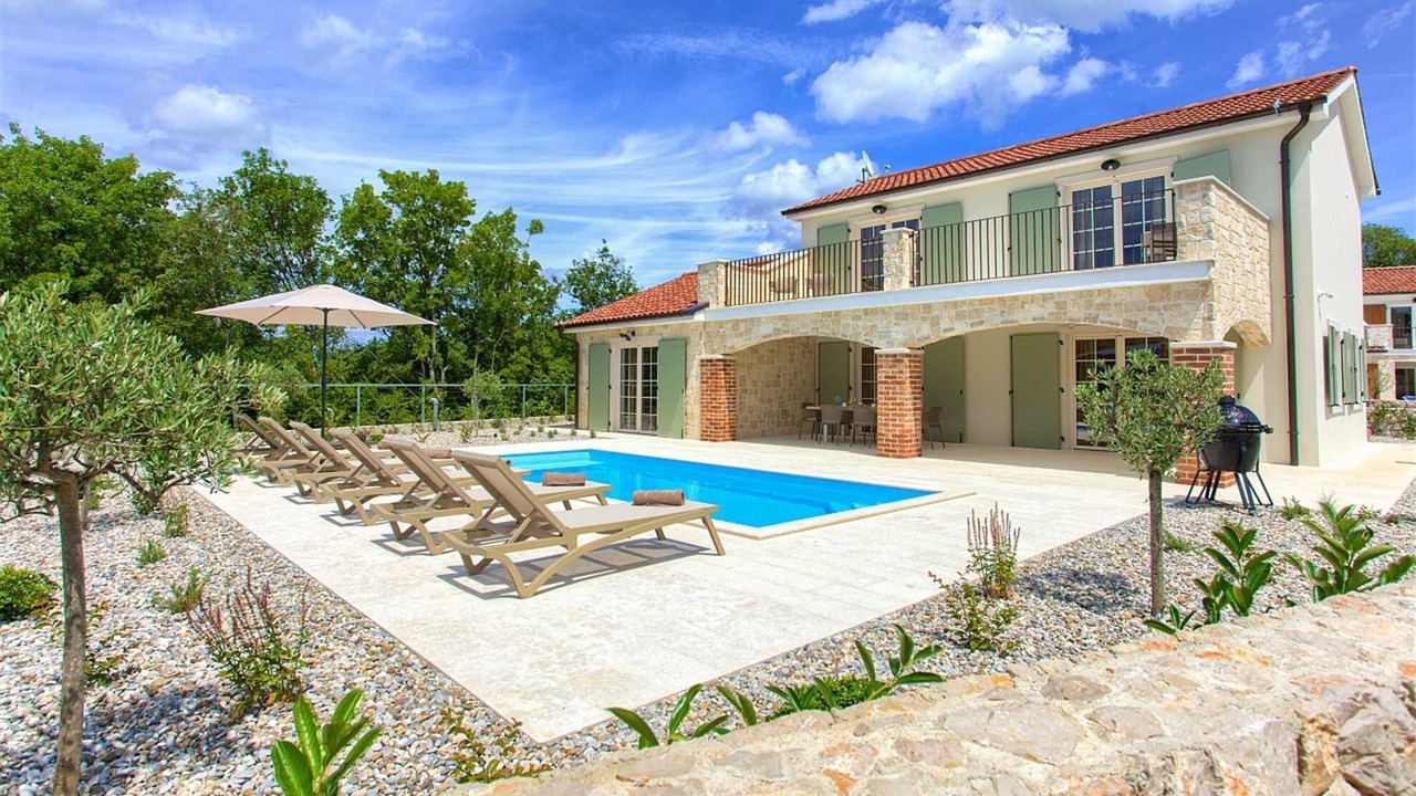 Photo of Outdoor in Rasopasno