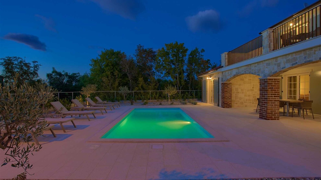 Photo of Outdoor in Rasopasno