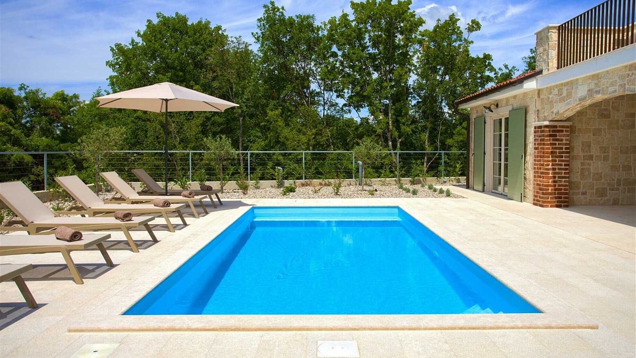 Photo of Outdoor in Rasopasno