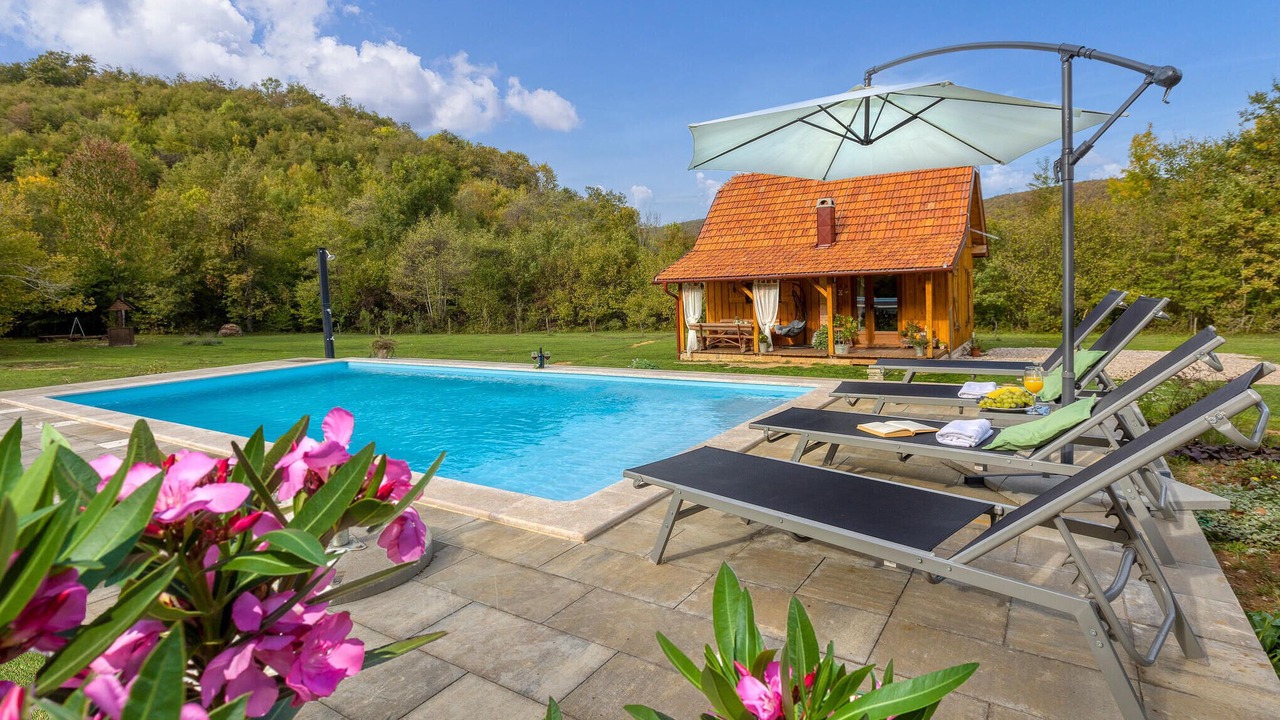 Photo of Outdoor in Brusane