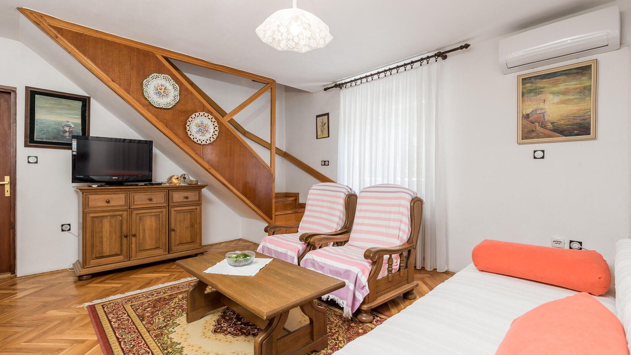 Photo of Bedroom in Rab