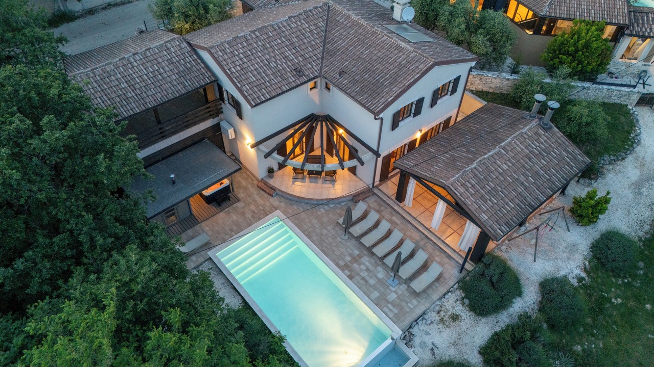 Photo of Outdoor in Jursici