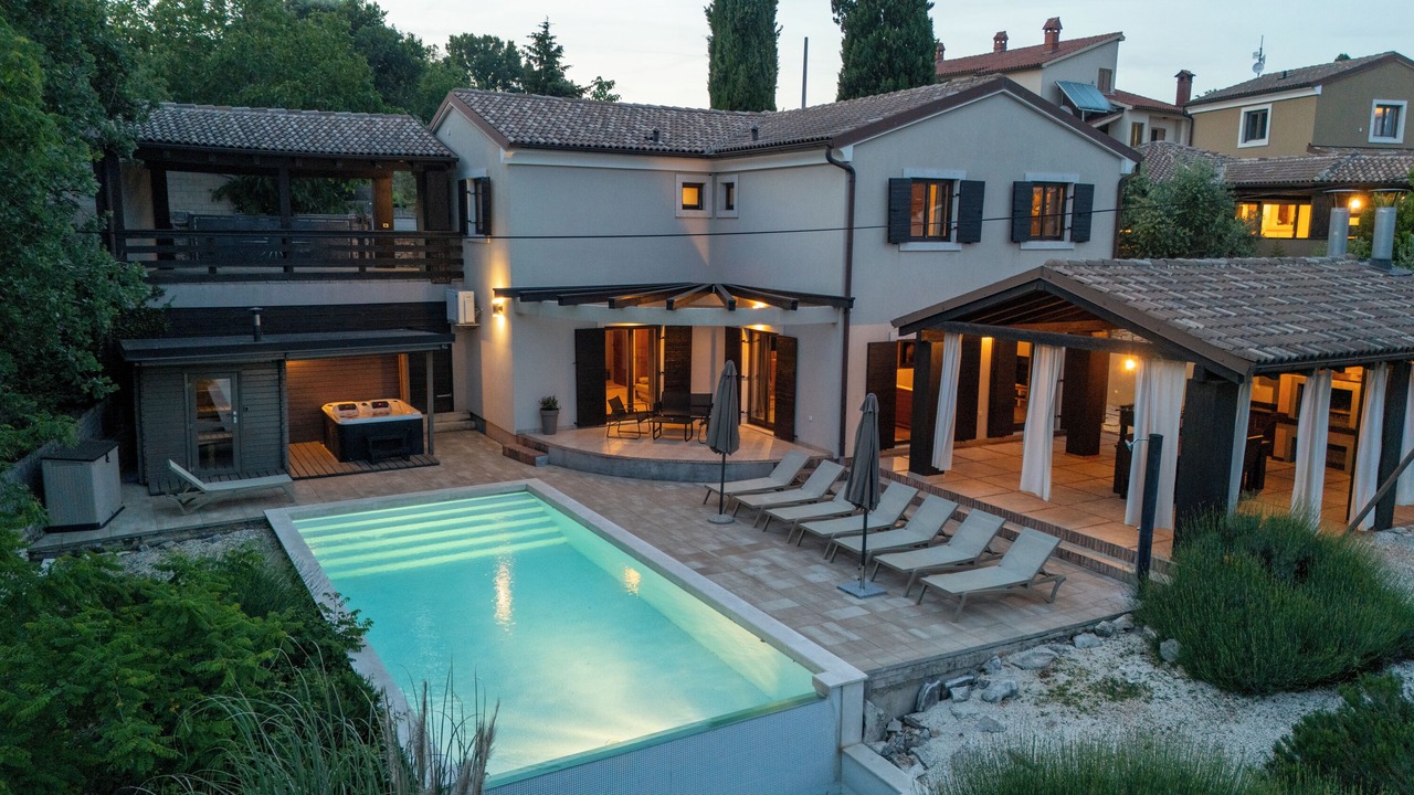 Photo of Outdoor in Jursici
