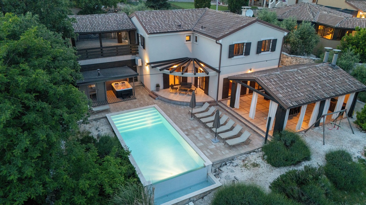 Photo of Outdoor in Jursici