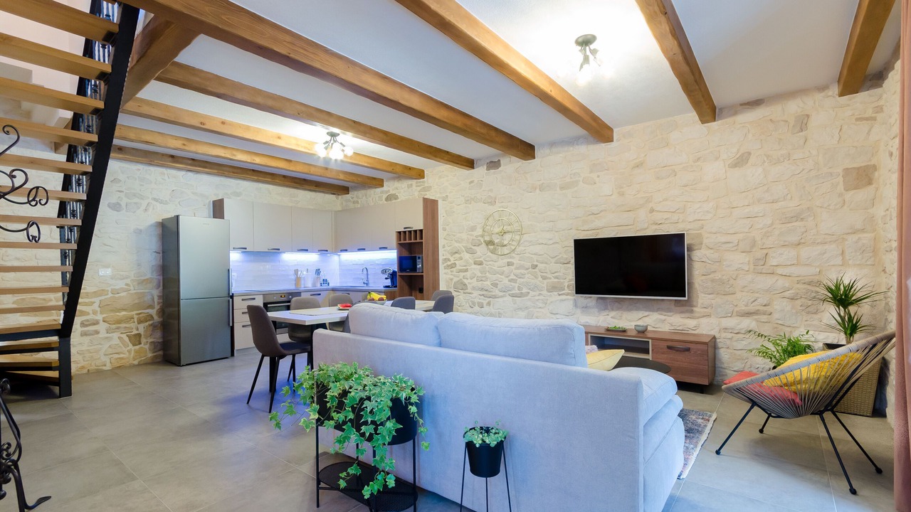 Photo of Livingroom in Sumber