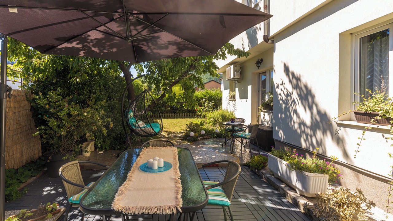 Photo of Outdoor in Sarsoni