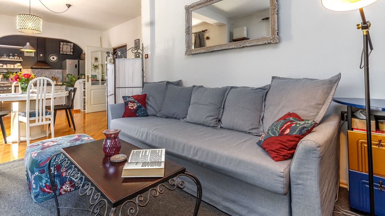 Photo of Livingroom in Sarsoni