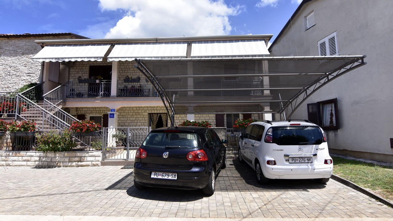 Photo of Outdoor in Murine