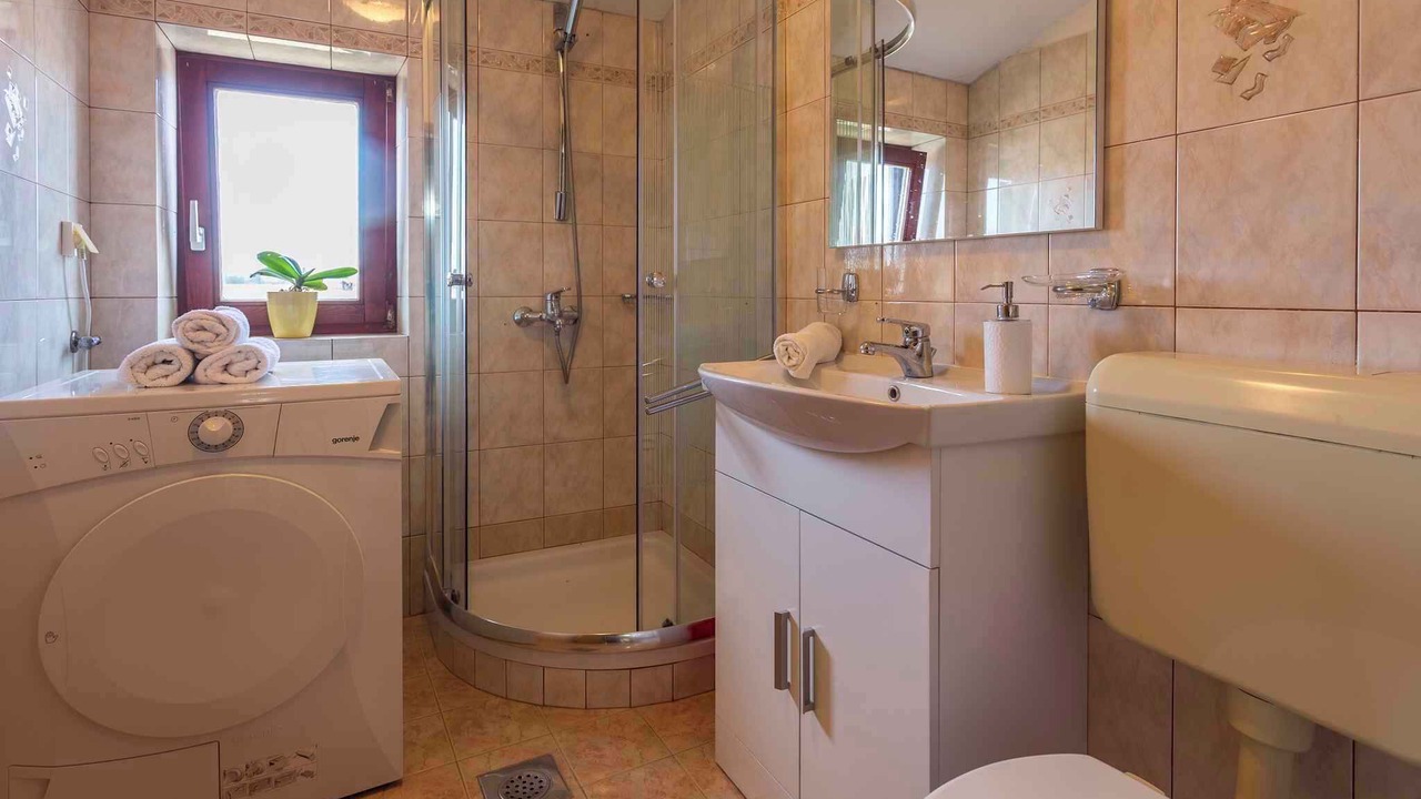 Photo of Bathroom in Kujici