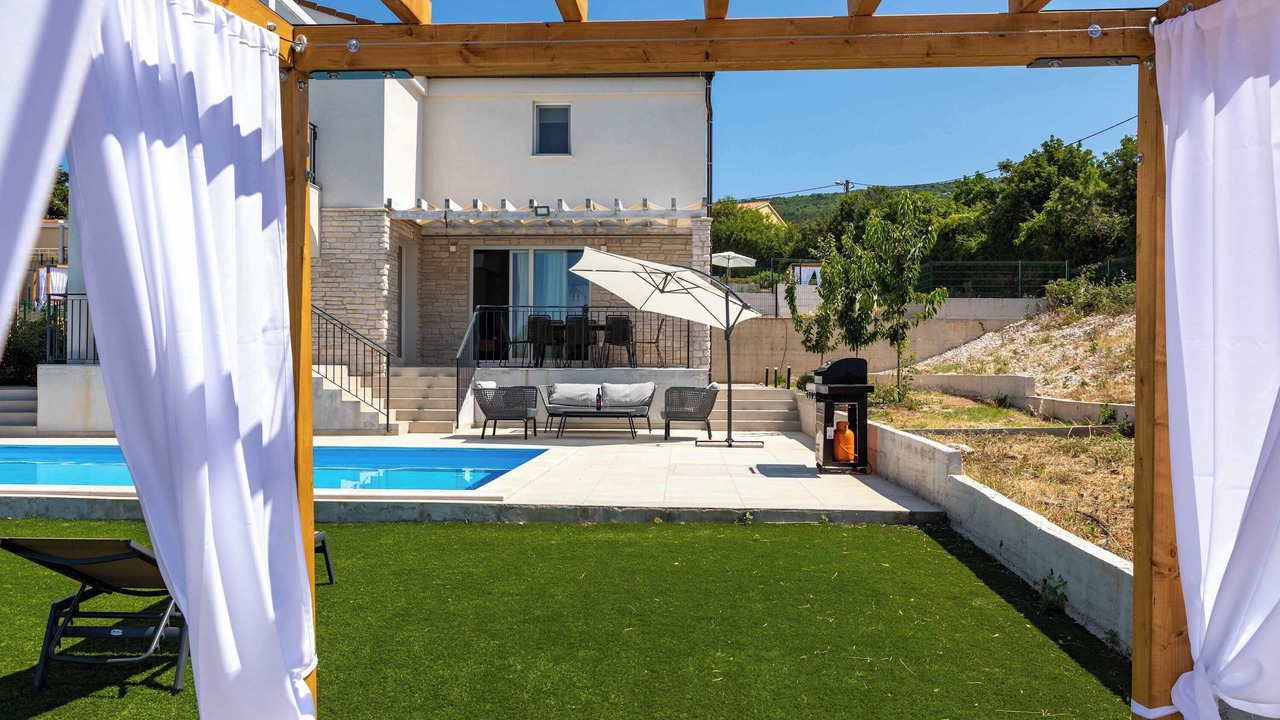 Photo of Patio Balcony in Diminici