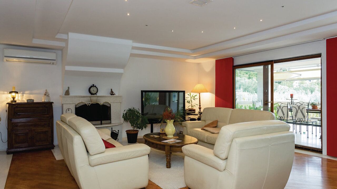 Photo of Livingroom in Kremena