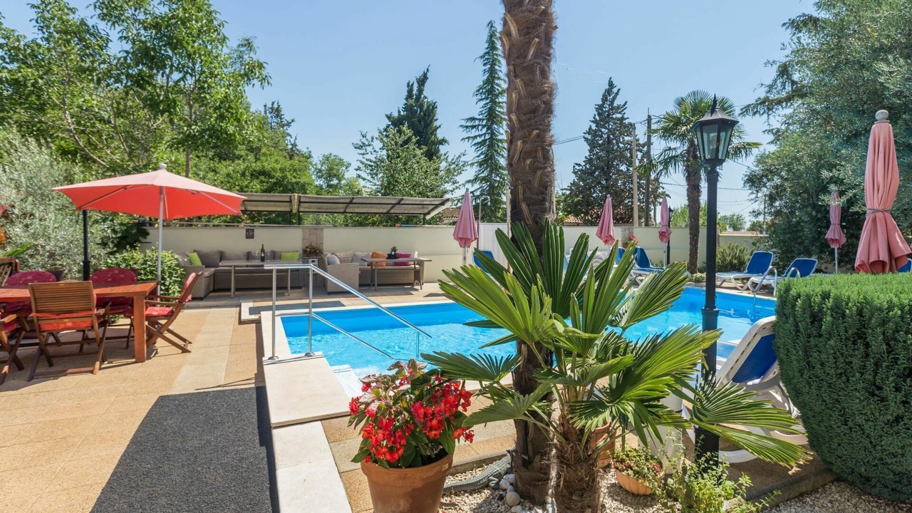 Photo of Outdoor in Vrznaveri