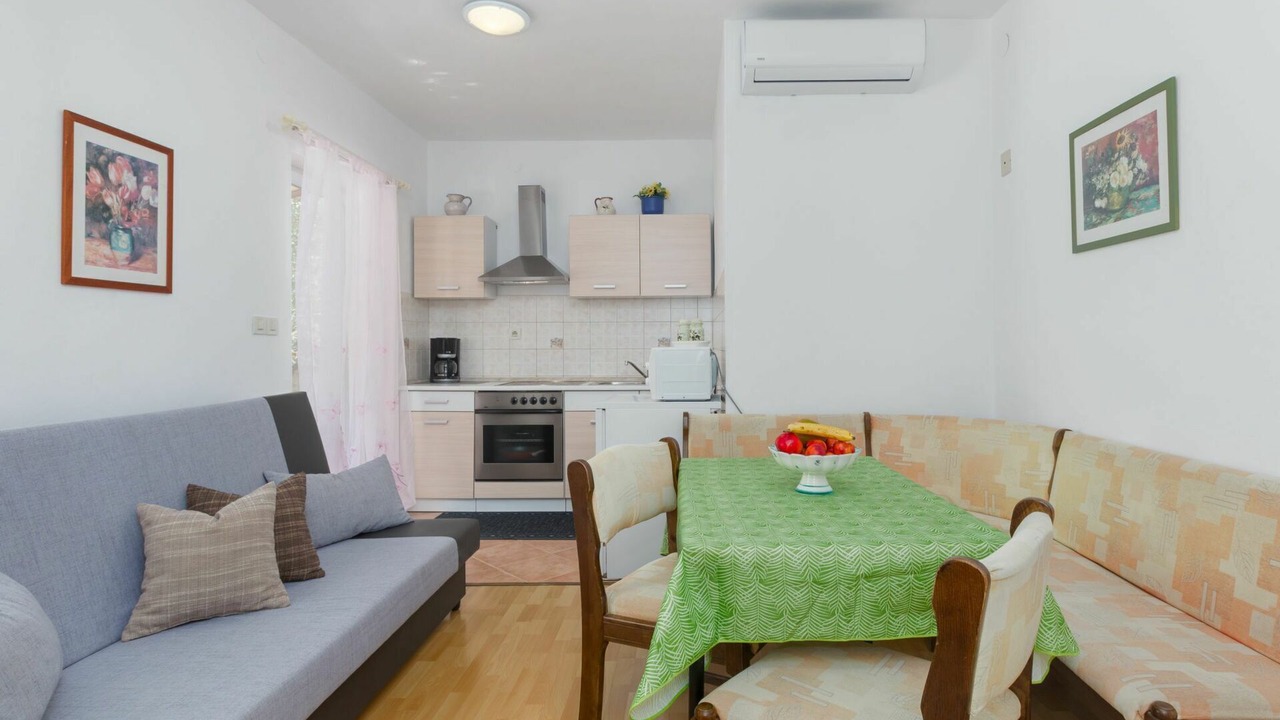 Photo of Bedroom in Vrznaveri