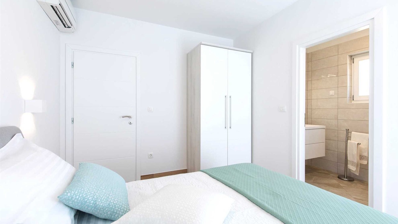 Photo of Bedroom in Porat