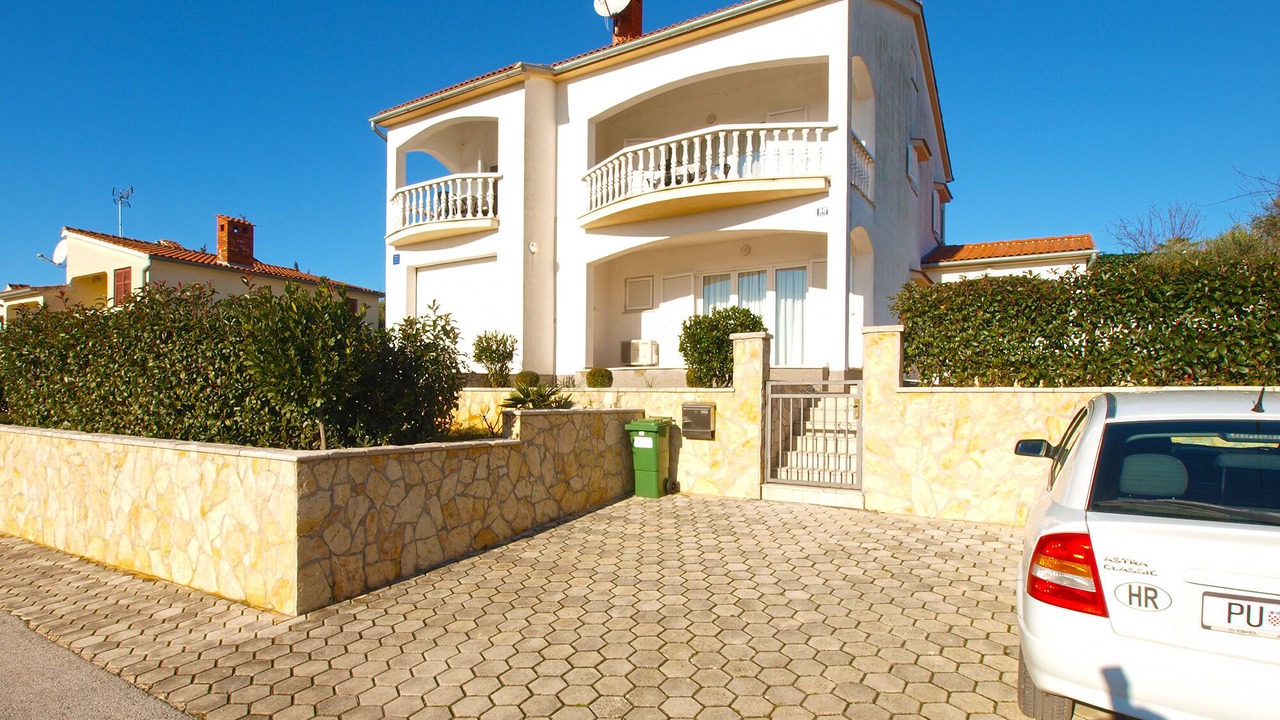 Photo of Outdoor in Musalez