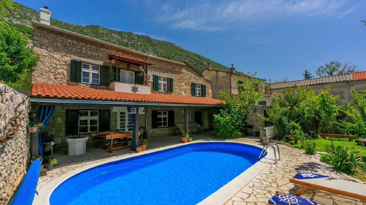 Photo of Outdoor in Drivenik