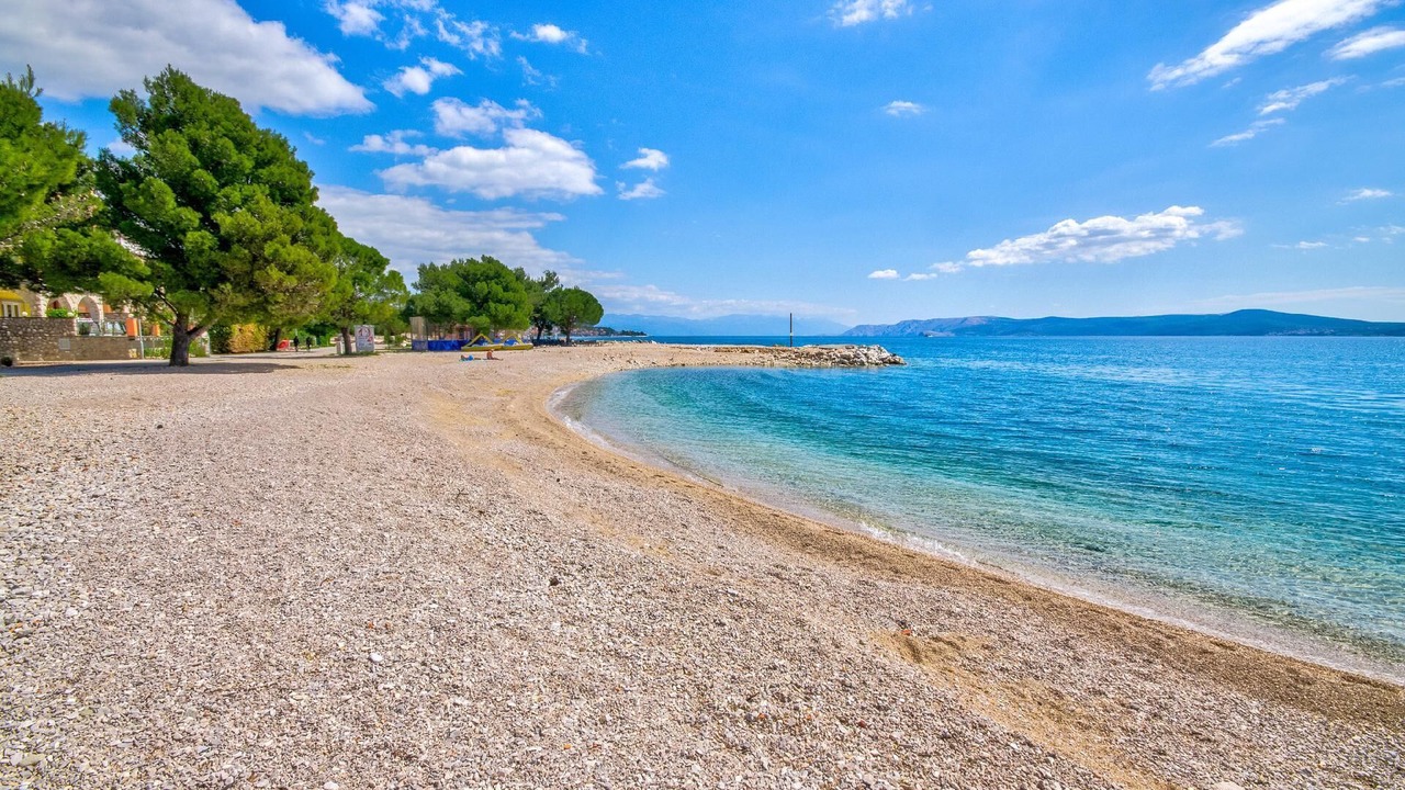 Photo of Others in Drivenik