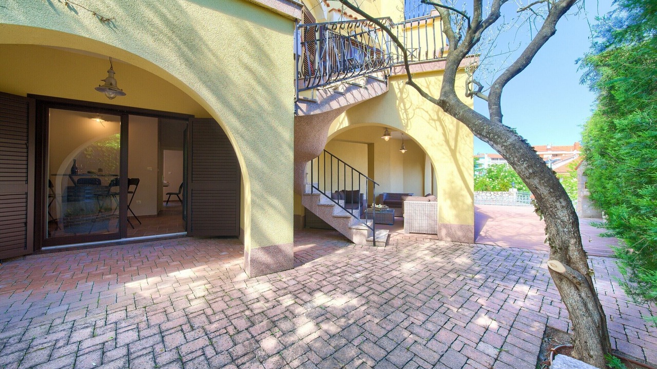 Photo of Patio Balcony in Porat