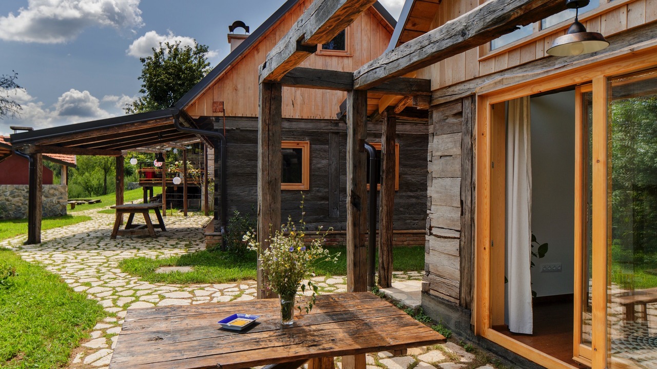 Photo of Outdoor in Vojnic