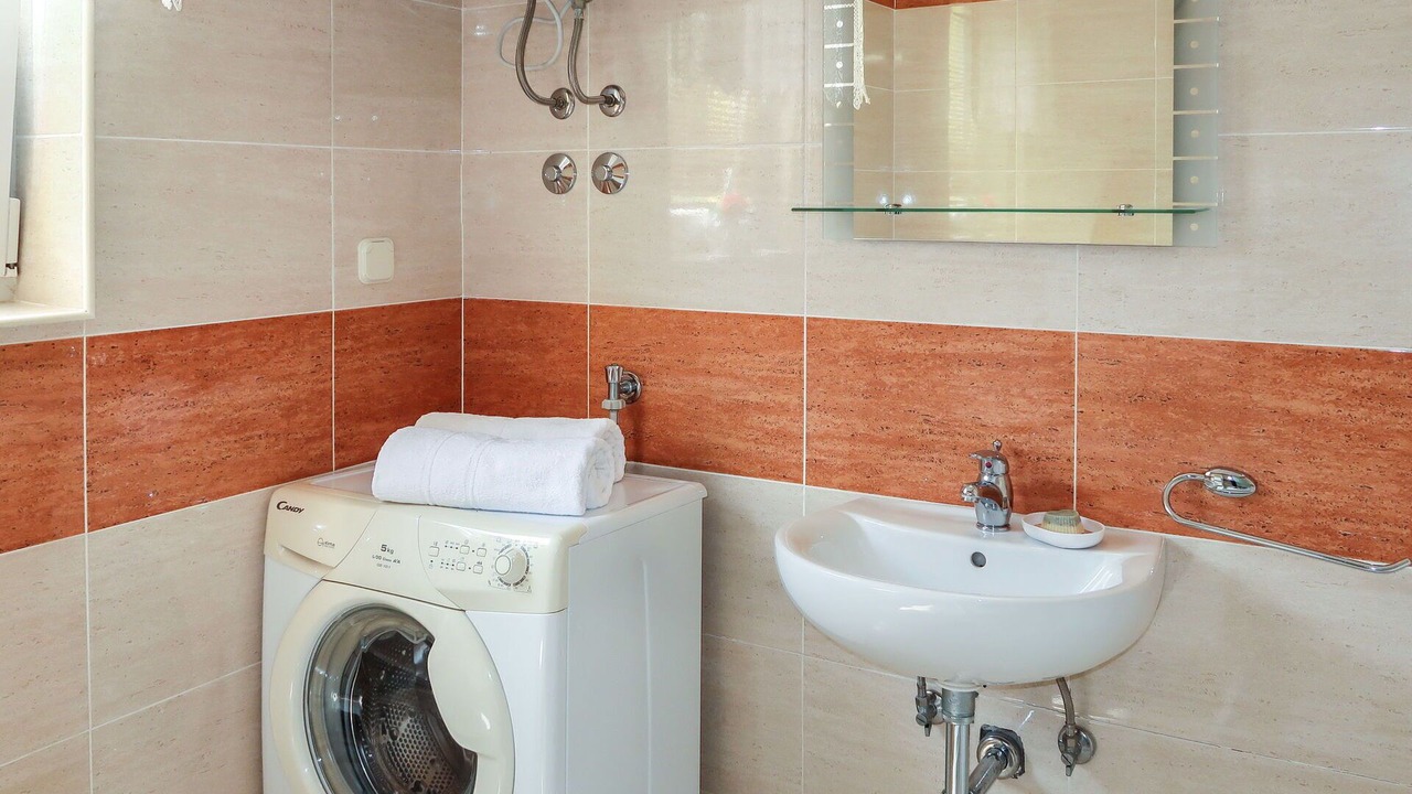 Photo of Bathroom in Crni