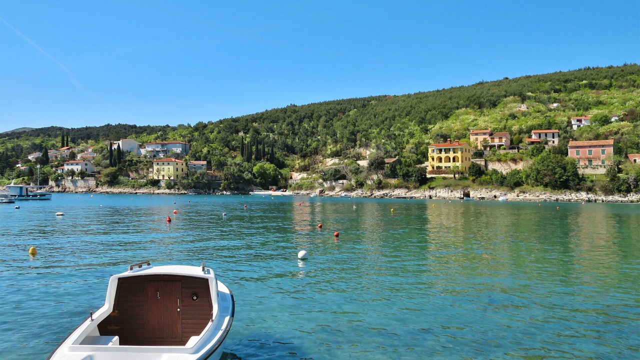 Photo of Outdoor in Crni