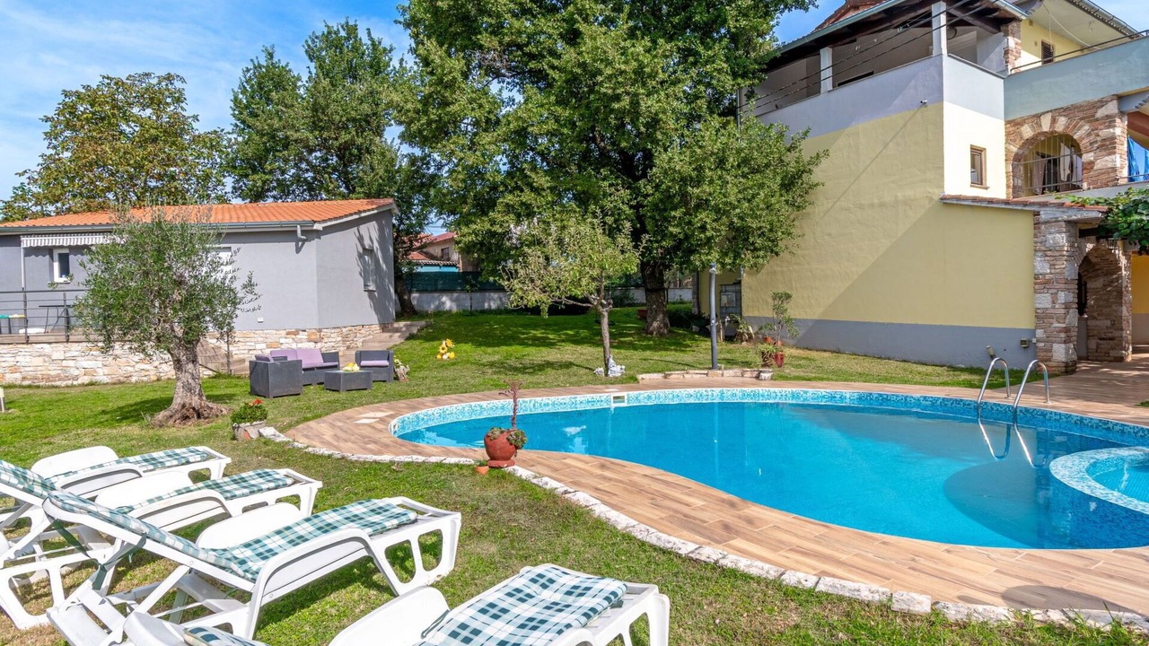 Photo of Outdoor in Jezenj
