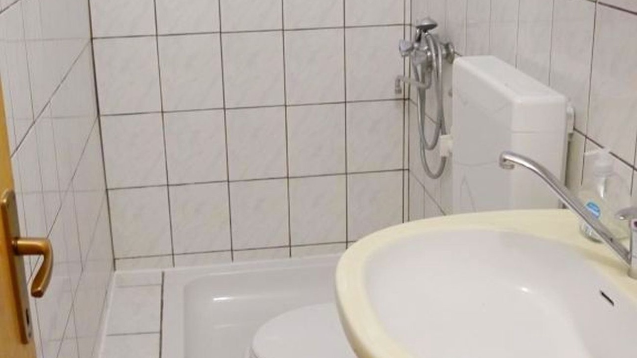 Photo of Bathroom in Metajna