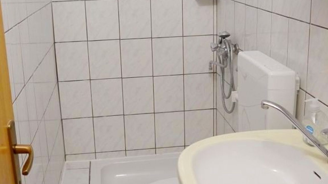 Photo of Bathroom in Metajna