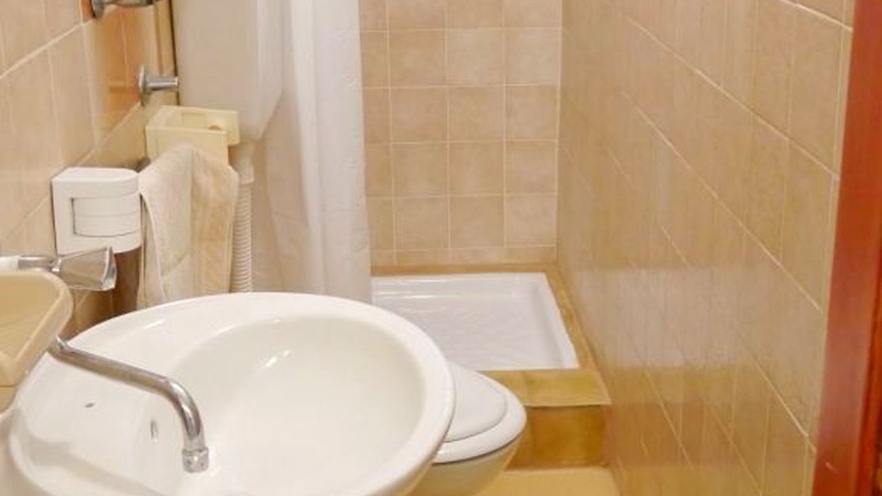 Photo of Bathroom in Metajna
