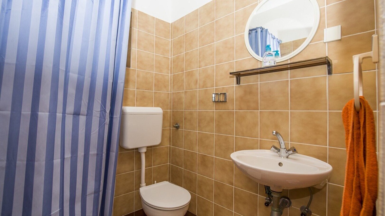 Photo of Bathroom in Banjol